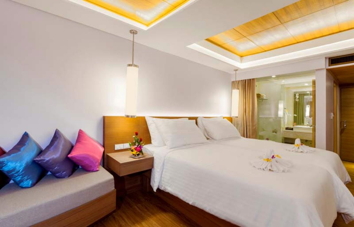 imagini hotel BEYOND KARON BEACH